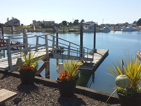 4th image of 4029 Saltspring Dr