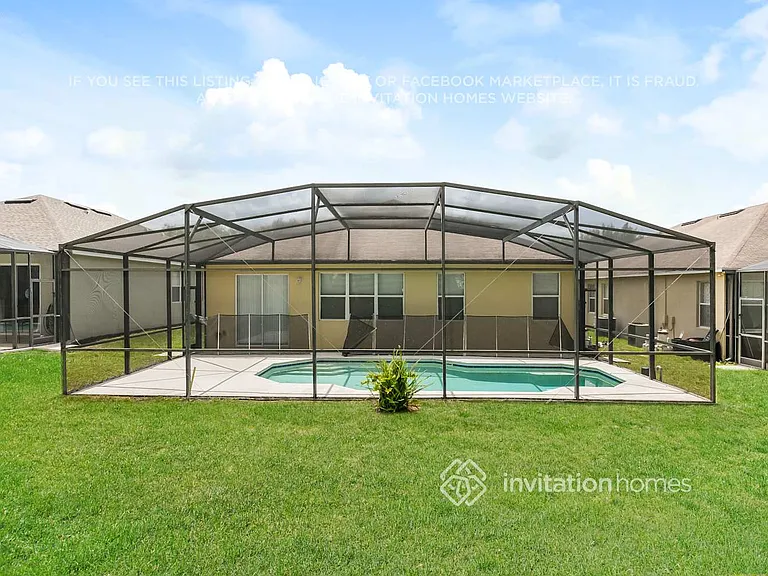 240 Andover Dr — Photo 16