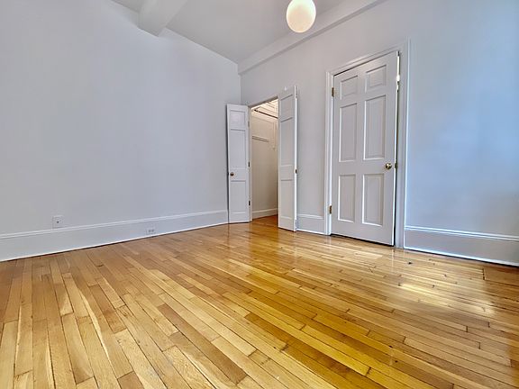 5th image of 170 W 74th St APT 408