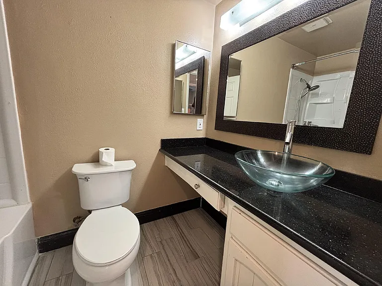2405 Dels Ln — Photo 15