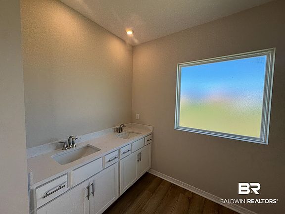 5th image of 24026 Shadowridge Dr
