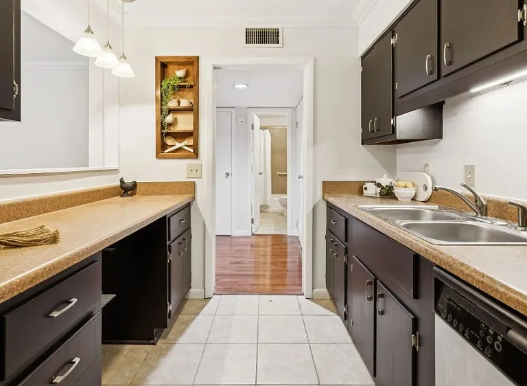1302 Dr Martin Luther King Jr Blvd #36 — Photo 10