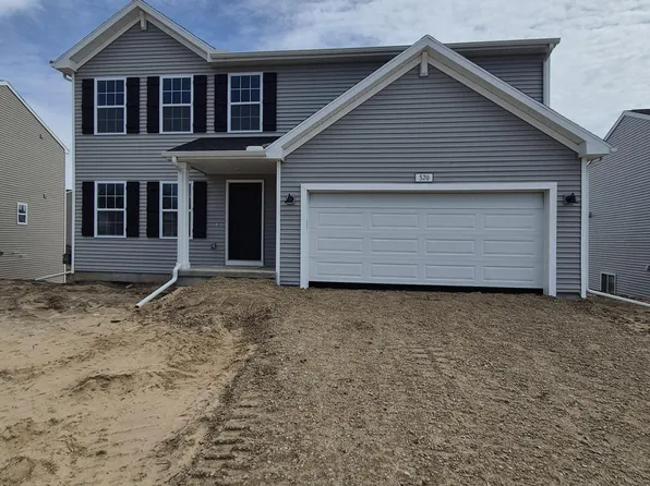 570 Hawk Wood Ct, Cedar Springs, MI 49319