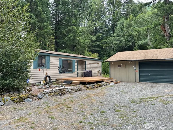 16211 Hackamore Way E, Greenwater, WA 98022