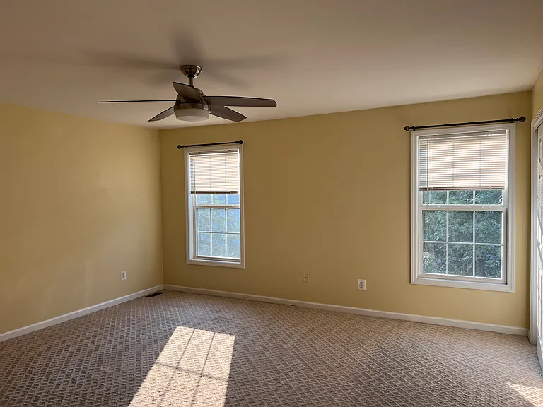514 Coventry Dr — Photo 30