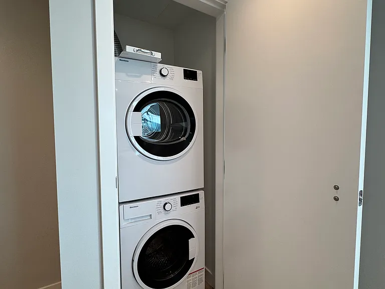 567 Emerson St #210 — Photo 11