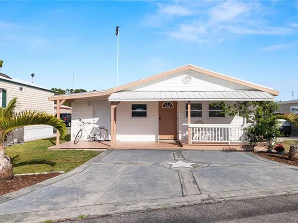 7046 Fairview Village Cir, Winter Haven, FL 33881