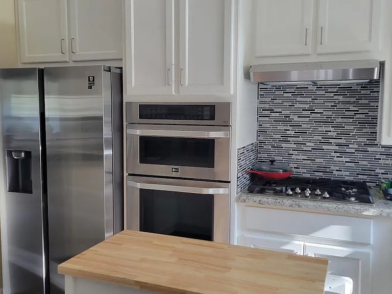 1812 N Culberson St — Photo 7
