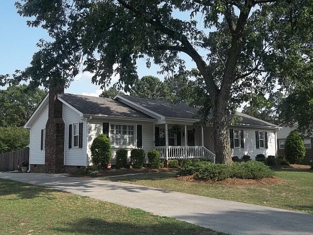 1st image of 101 Golfers Ln