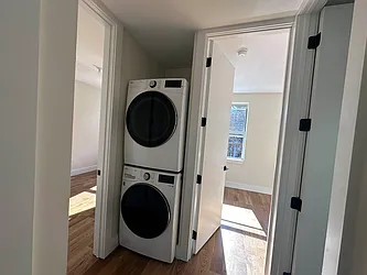 Rented by Space Link Realty