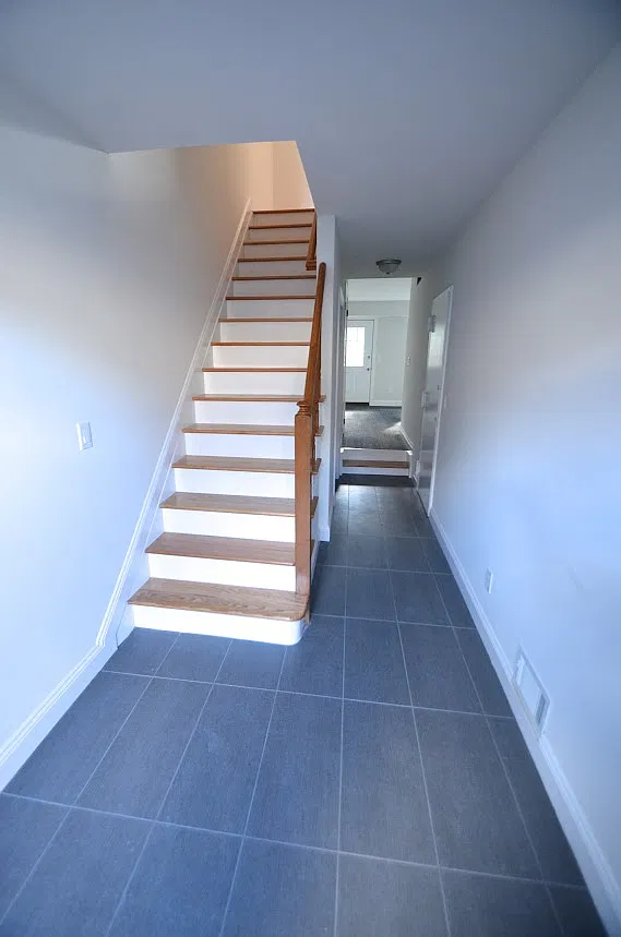 2 bed, 2.5 bath, 1840 sqft, $3,700 — Photo 4