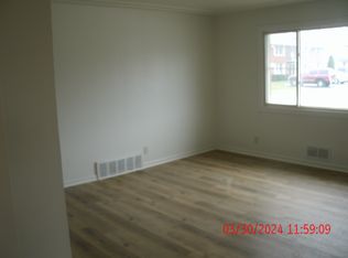 456 Northrop St, Burlington, WI 53105