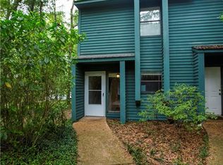 16 Summer Oaks Dr, Daphne, AL 36526