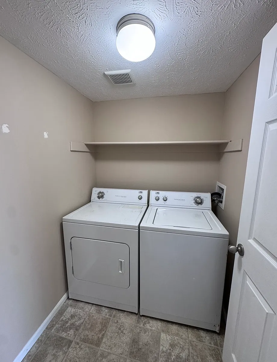 Building Photo - 374 Colter Loop