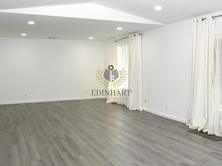 5276 E Inyo St — Photo 6