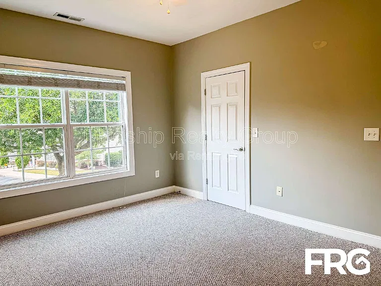 1935 Tara Ct #204 — Photo 41
