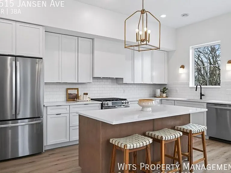 2515 Jansen Ave — Photo 33
