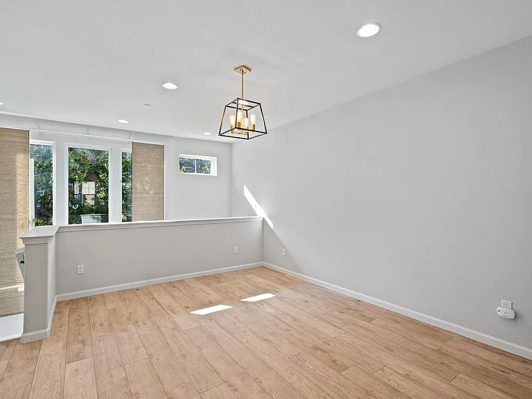 835 Transill Cir — Photo 4