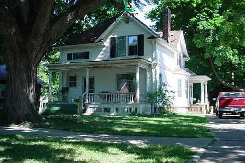 1st image of 270 Euclid St