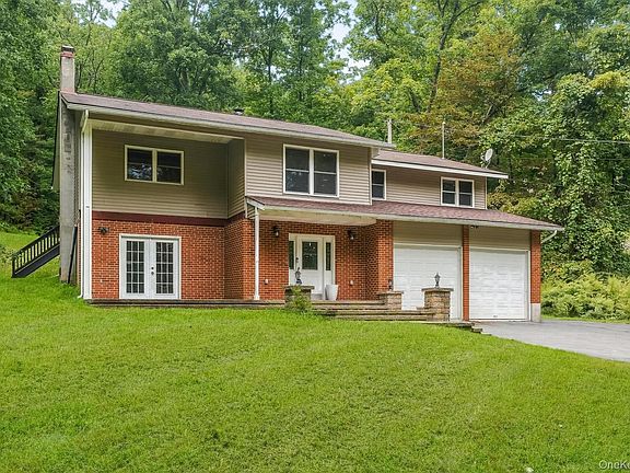 2nd image of 323 Roosa Gap Road