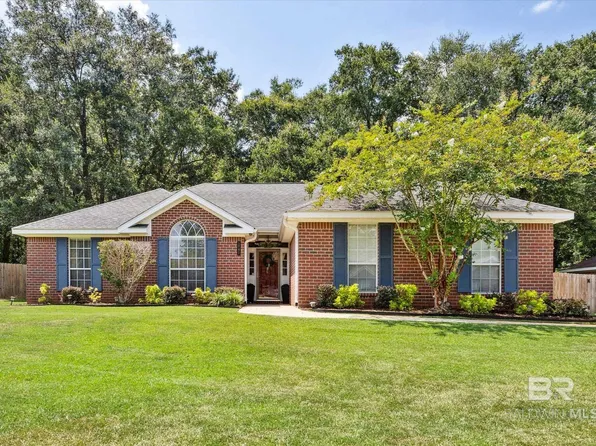 1791 Woodland Hills Dr W, Semmes, AL 36575