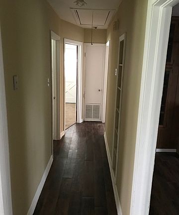 5th image of 323 Colglazier Ave