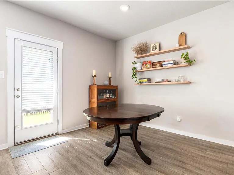 17103B Crane Fly Dr — Photo 10