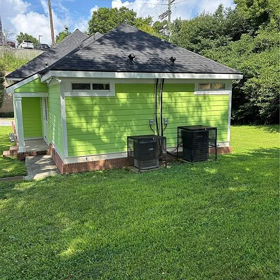 434 Martin St SE — Photo 2