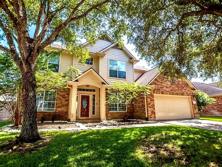 7822 Ravens Point Dr — Photo 1