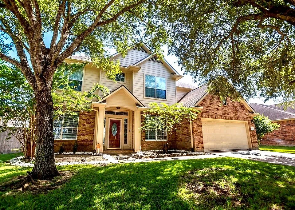7822 Ravens Point Dr