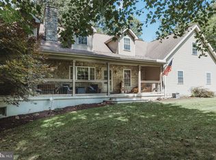 1395 Woodside Ave, Alburtis, PA 18011