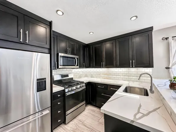 1290 Rosita Rd, Pacifica, CA 94044