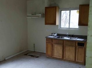 13316 S Calumet Ave, Chicago, IL 60827