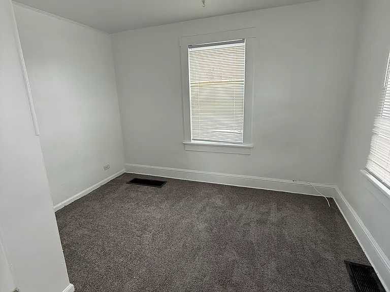 615 Calhoun St — Photo 10