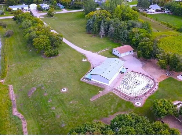 313 Elizabeth STREET, Stockholm, SK S0A 3Y0