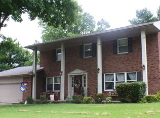 6801 Pinehurst Dr, Evansville, IN