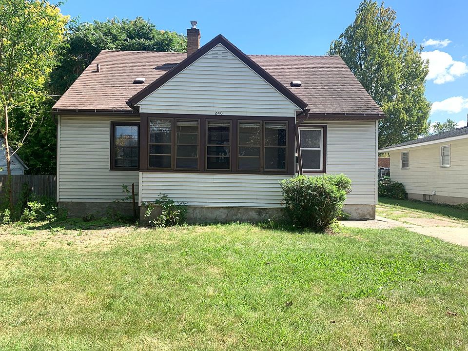 1st image of 246 Marion Ave SW