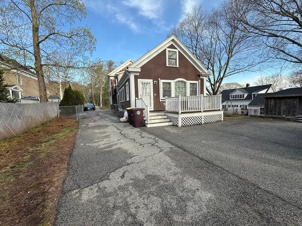 89 Mill St #1, Weymouth, MA 02188