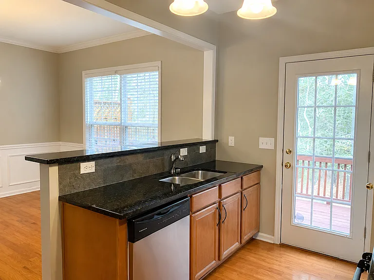 3326 Chastain Gardens Dr NW — Photo 8