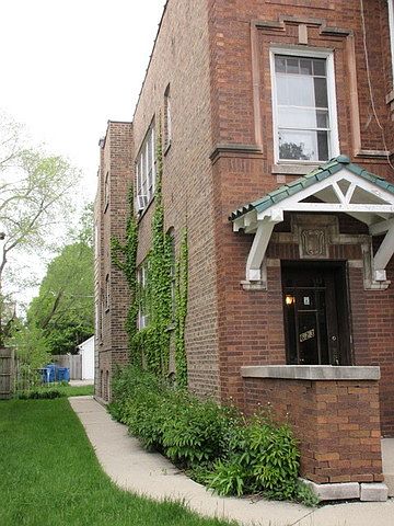 2nd image of 623 Elgin Ave