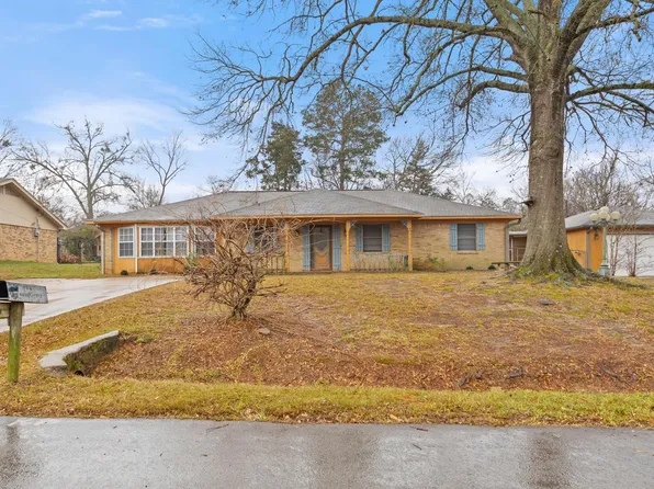 10130 Brookwood Dr, Tyler, TX 75707