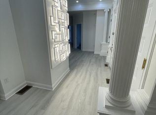 150 Lloyd Ave #1, Providence, RI 02906