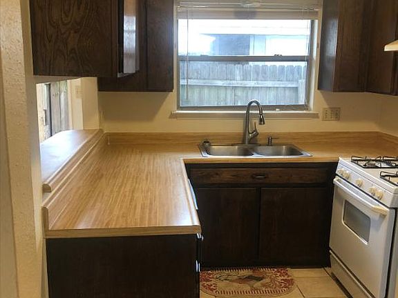 3rd image of 1201 Charrington Dr #A