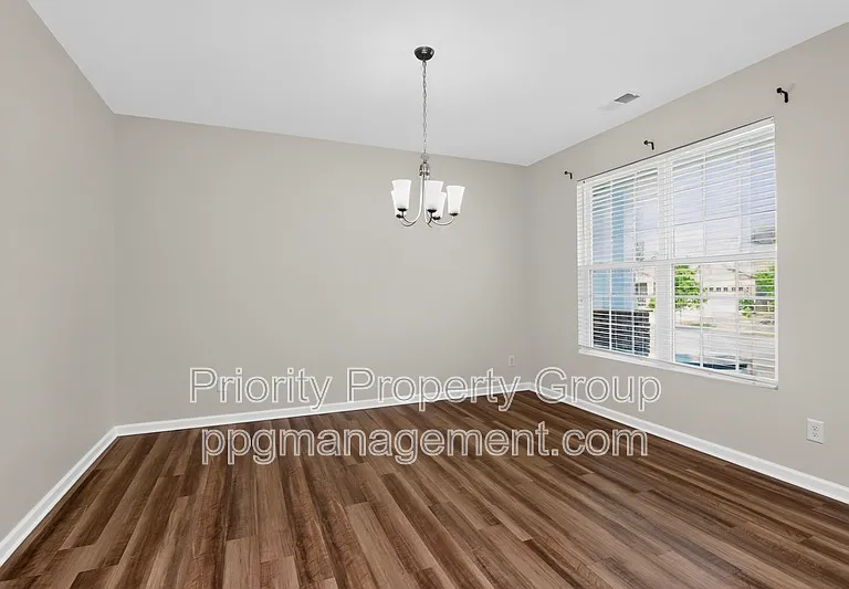 3010 Eagle Ridge Ln — Photo 5