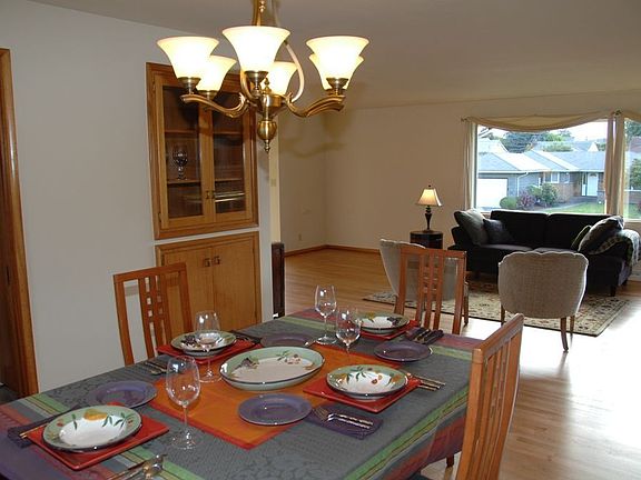 Dinning / Living Rm