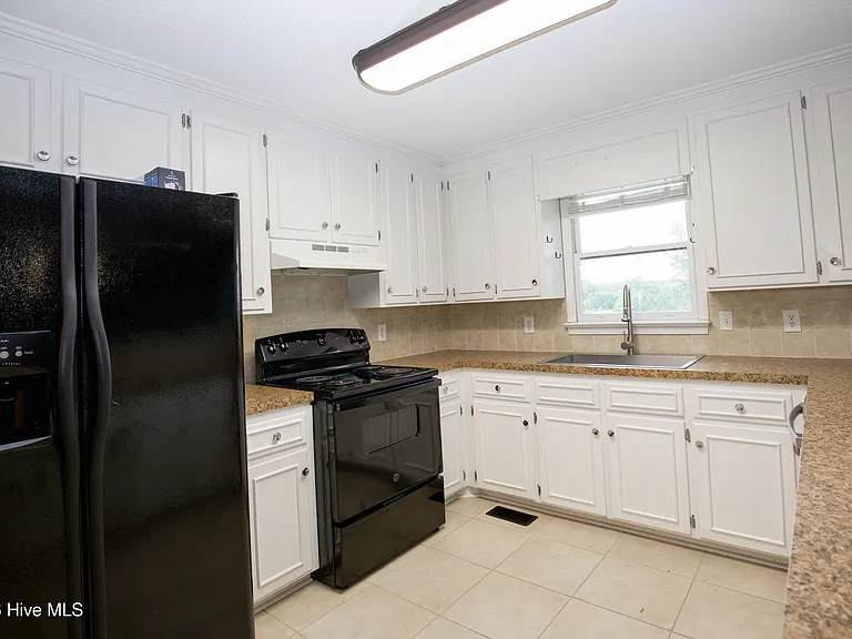 201 Sarason Pl — Photo 11