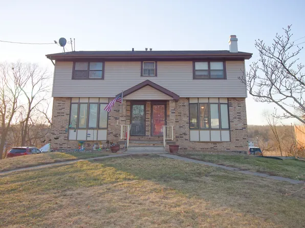 3924-3926 E 38th St, Des Moines, IA 50317