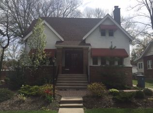 197 N Elm Ave, Elmhurst, IL 60126