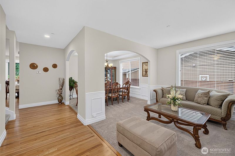 5th image of 25528 Lake Wilderness Place SE