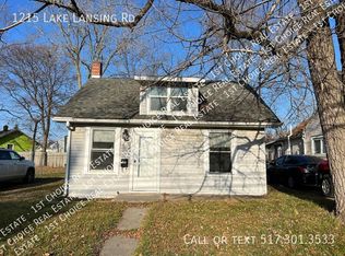 1215 Lake Lansing Rd, Lansing, MI 48906